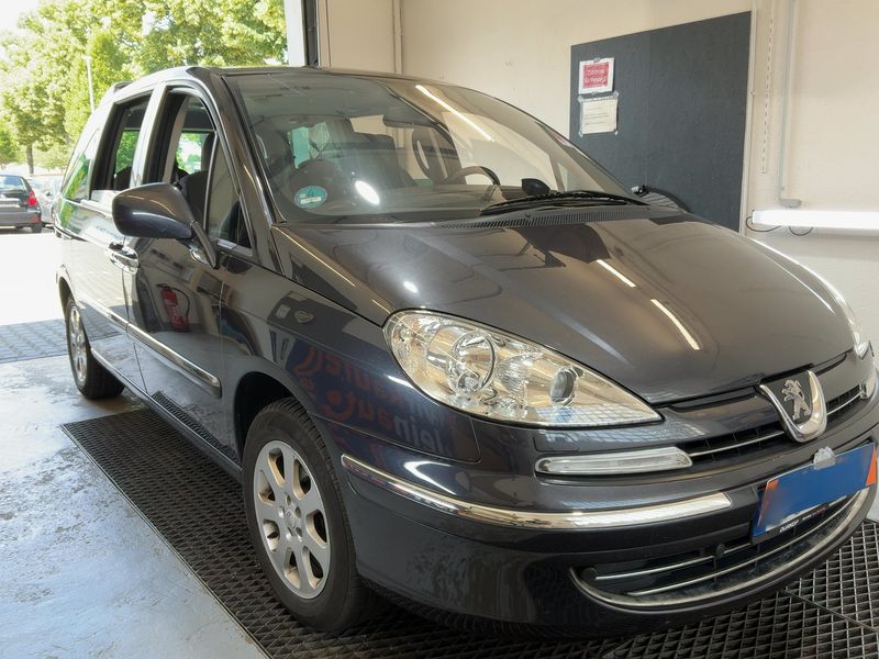 Peugeot 807 2.0 HDi Allure — zdjęcie 8