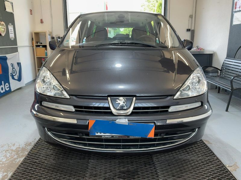 Peugeot 807 2.0 HDi Allure — zdjęcie 9