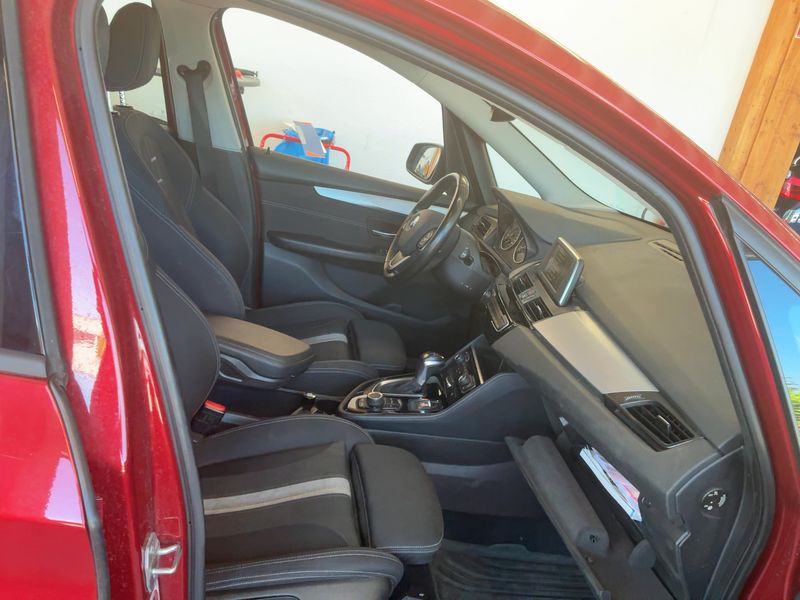 BMW 2er 216d Gran Tourer Advantage — zdjęcie 11