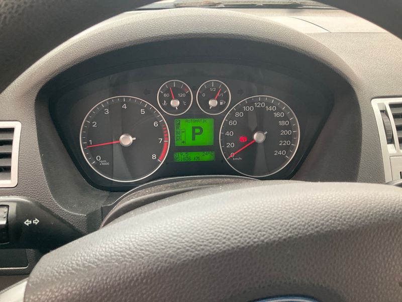 Ford C-Max 1.8 Trend — zdjęcie 4