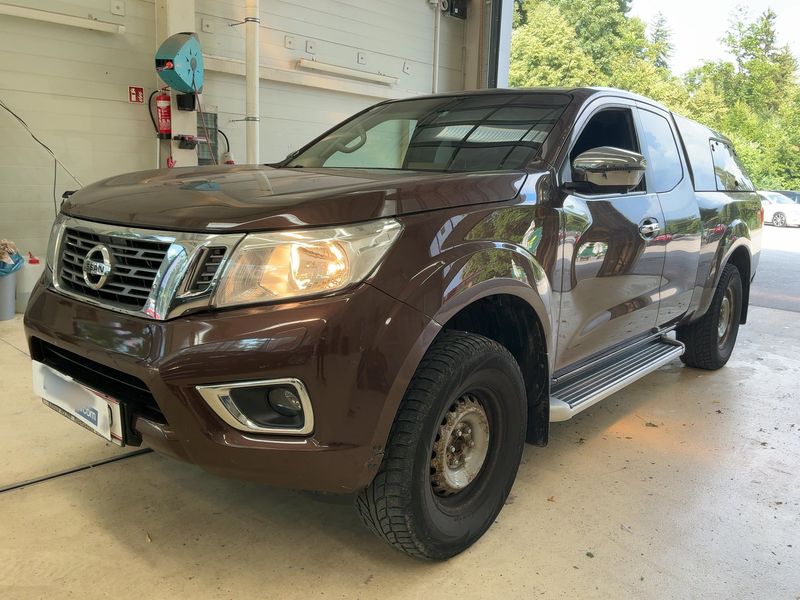 Nissan NP300 Pick-up 2.3 dCi N-Connecta King Cab 4x4