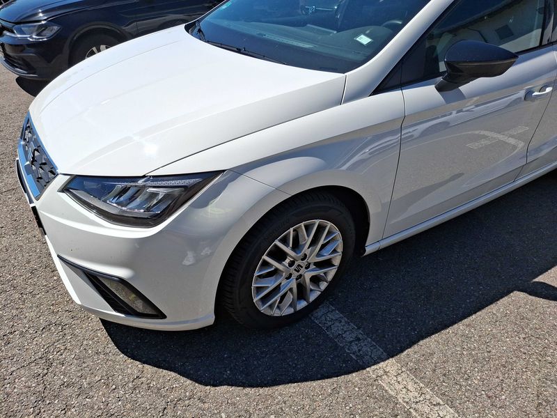 Seat Ibiza 1.0 TSI FR — zdjęcie 2