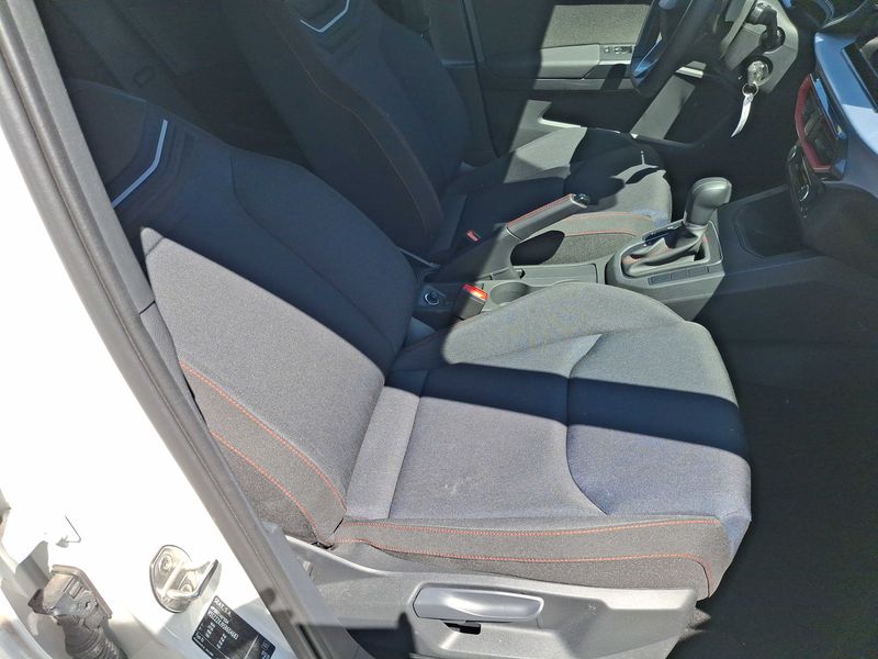 Seat Ibiza 1.0 TSI FR — zdjęcie 10