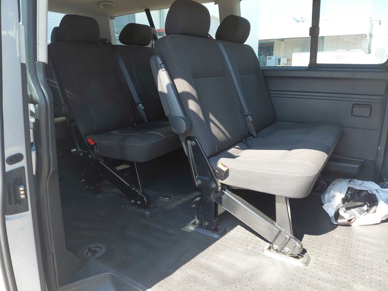 Volkswagen T6 Caravelle 2.0 TDI Comfortline lang — zdjęcie 13
