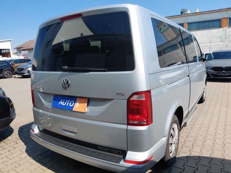 Volkswagen T6 Caravelle 2.0 TDI Comfortline lang — zdjęcie 5
