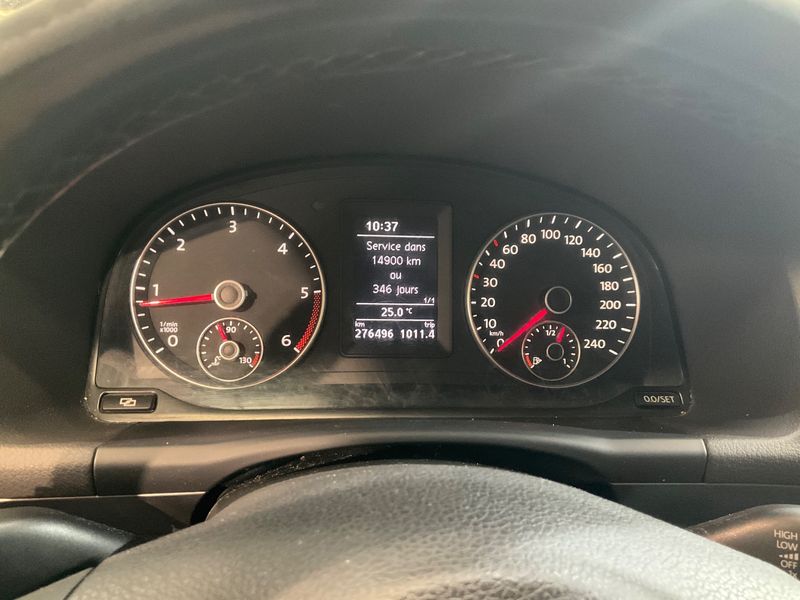 Volkswagen Touran 1.6 TDI Comfortline 2010 – снимка 4