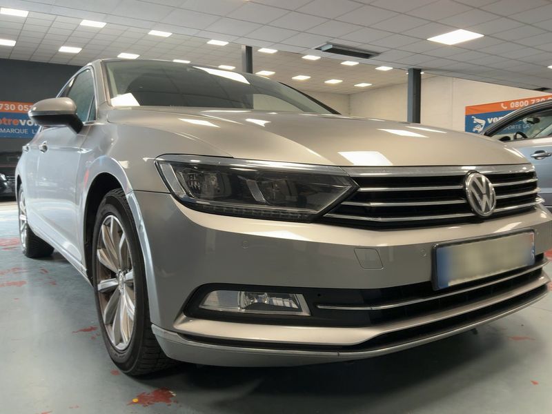 Volkswagen Passat 2.0 TDI Carat Exclusive BlueMotion Tech — zdjęcie 8