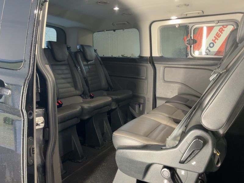 Ford Tourneo Custom 2.0 TDCi Mild-Hybrid 320 L1 Tourneo Titanium X — zdjęcie 14