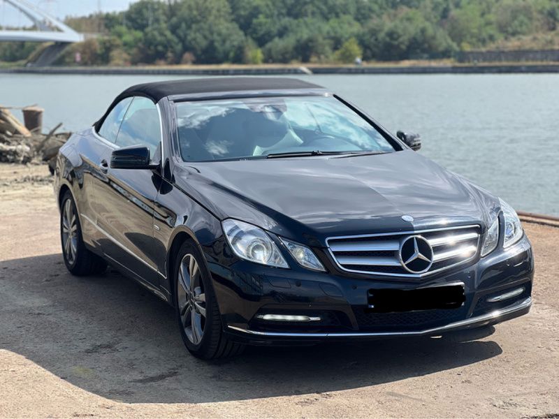 Mercedes-Benz E-Klasse E 250 CGI BlueEfficiency Avantgarde — zdjęcie 18