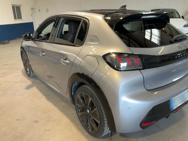 Peugeot 208 1.2 PureTech GT Pack — zdjęcie 3