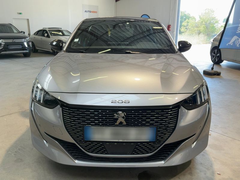 Peugeot 208 1.2 PureTech GT Pack — zdjęcie 9