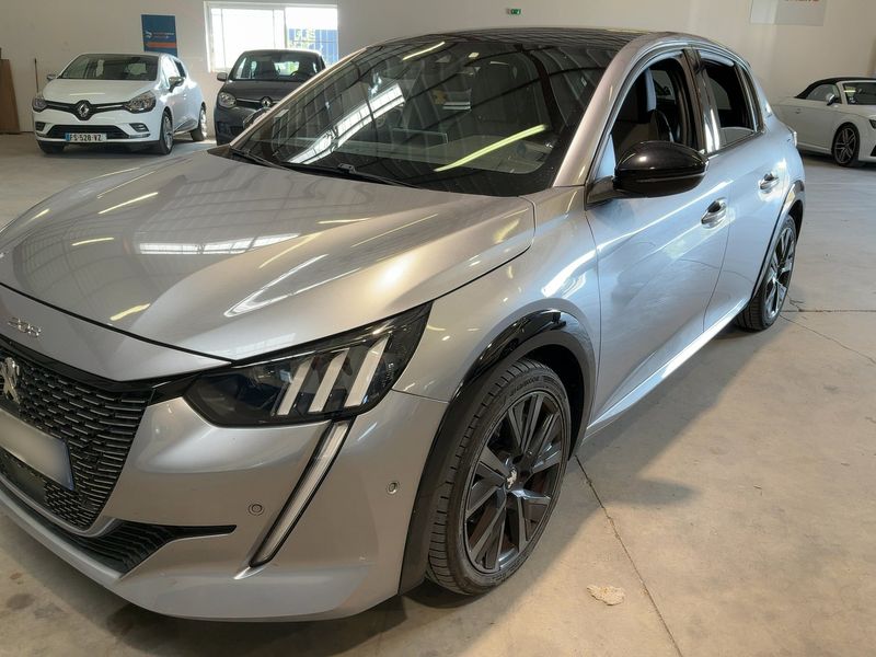 Peugeot 208 1.2 PureTech GT Pack — zdjęcie 2