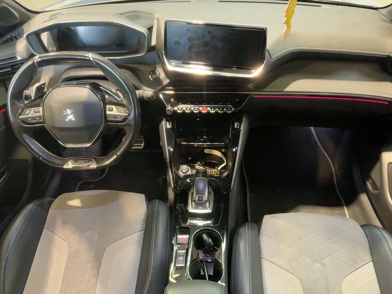 Peugeot 208 1.2 PureTech GT Pack — zdjęcie 12