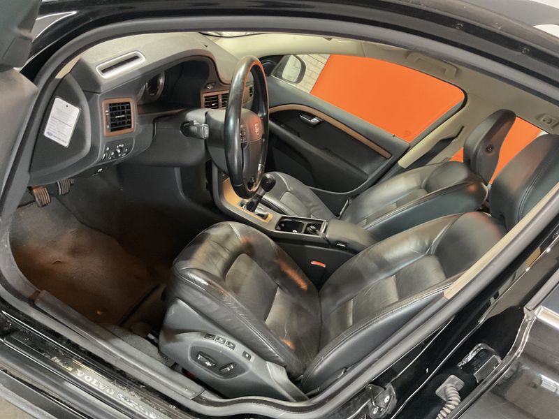 Volvo V70 2.0 F DRIVe Summum — zdjęcie 3