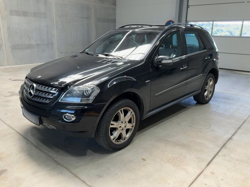 Mercedes-Benz M-Klasse