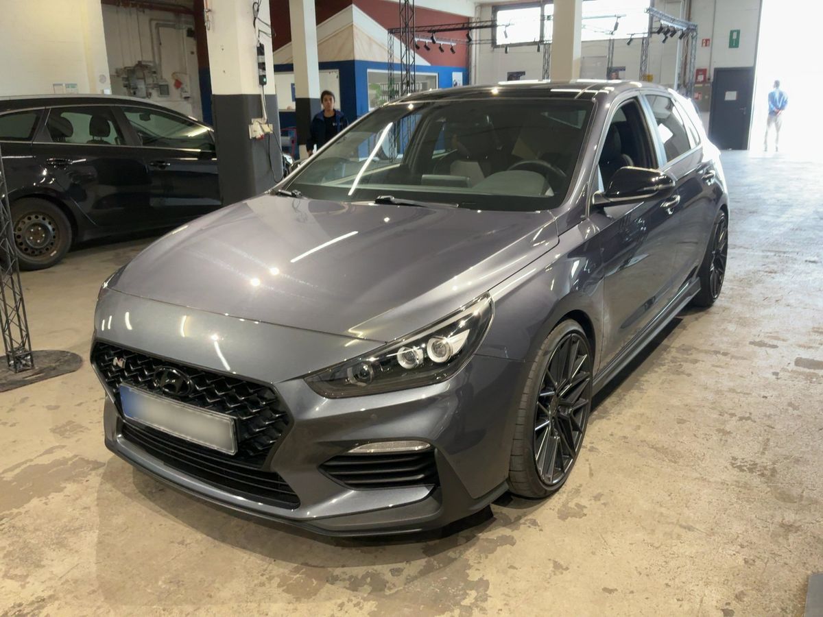 Hyundai i30 2020 — photo 1