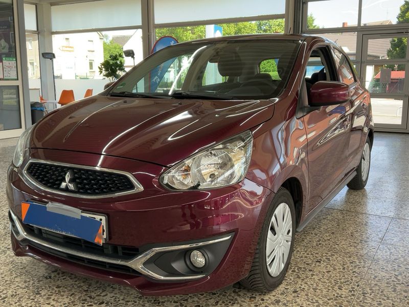 Mitsubishi Space