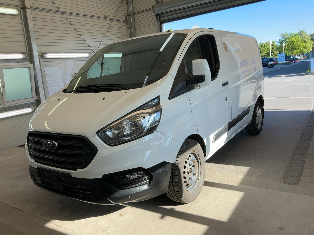 Ford Transit 2019 — photo 1
