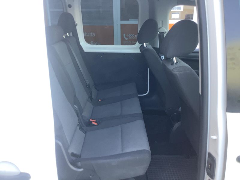 Volkswagen Caddy 2.0 TDI Kombi BlueMotion Tech — zdjęcie 14