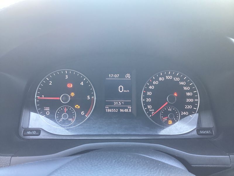 Volkswagen Caddy 2.0 TDI Kombi BlueMotion Tech — zdjęcie 13
