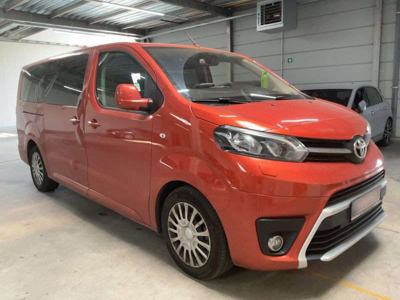 Toyota ProAce Verso 2.0 D-4D L2 Family — zdjęcie 8