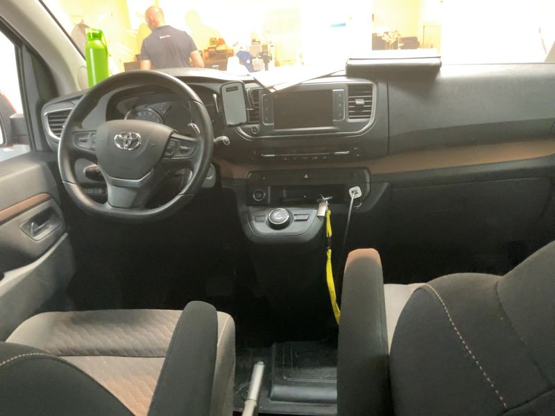 Toyota ProAce Verso 2.0 D-4D L2 Family — zdjęcie 12