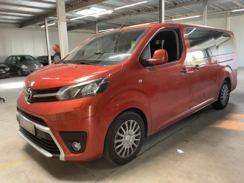 Toyota ProAce Verso 2.0 D-4D L2 Family — zdjęcie 2