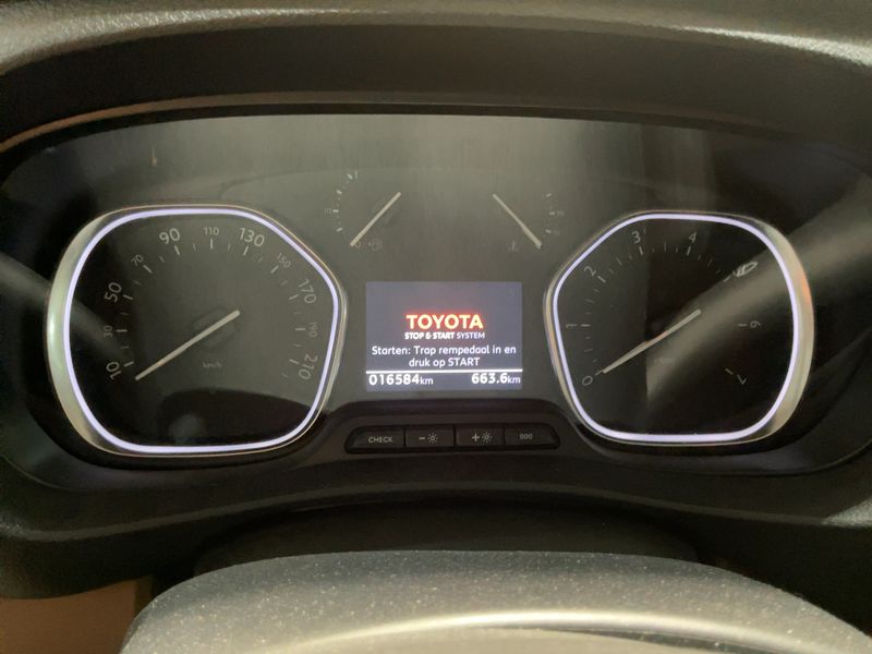 Toyota ProAce Verso 2.0 D-4D L2 Family — zdjęcie 13