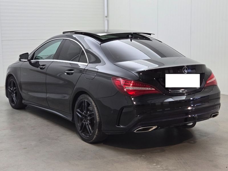 Mercedes-Benz CLA-Klasse CLA 180 AMG Line — zdjęcie 2