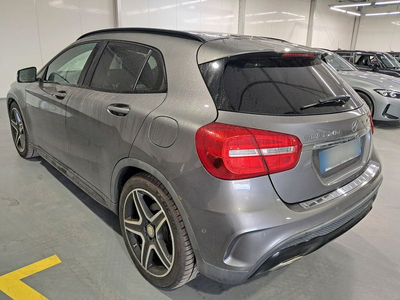 Mercedes-Benz GLA-Klasse GLA 220 d 4Matic Fascination — zdjęcie 3