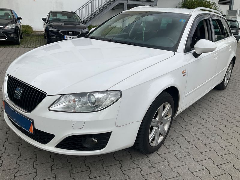 Seat Exeo 2.0 TDI Style — zdjęcie 1