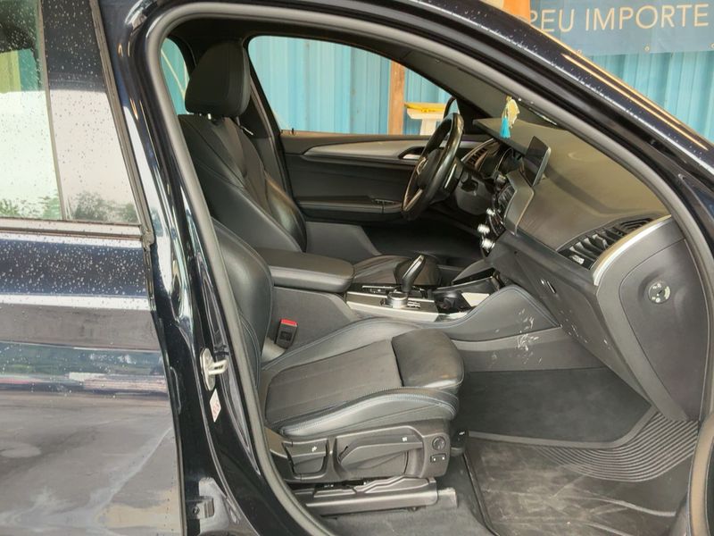 BMW X4 xDrive 30d M Sport — zdjęcie 11