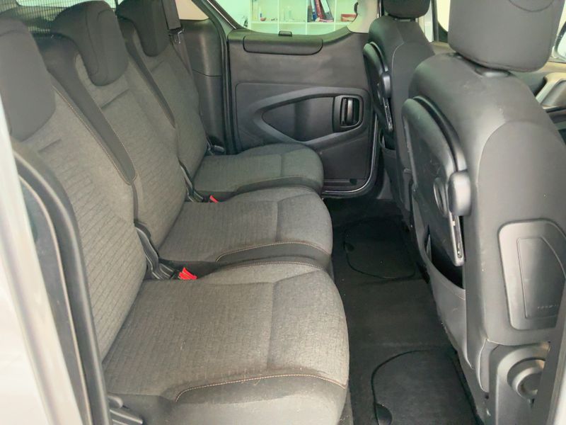 Citroen Berlingo 1.6 Blue-HDi Shine 2017 – снимка 19