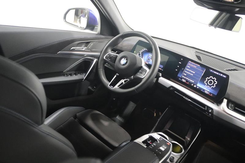 BMW X2 sDrive 18d M Sport — zdjęcie 11
