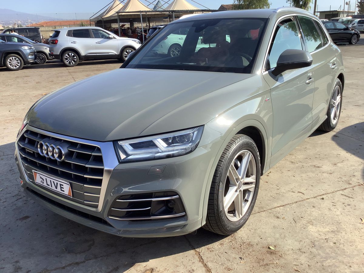 Audi Q5 40 TDI quattro S Line