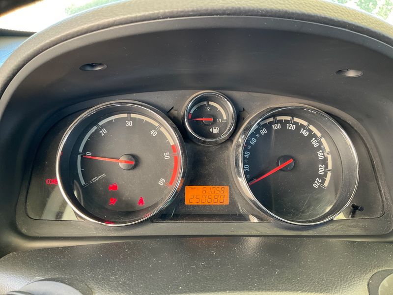 Opel Antara 2.0 CDTI Energy 4x2 — zdjęcie 4