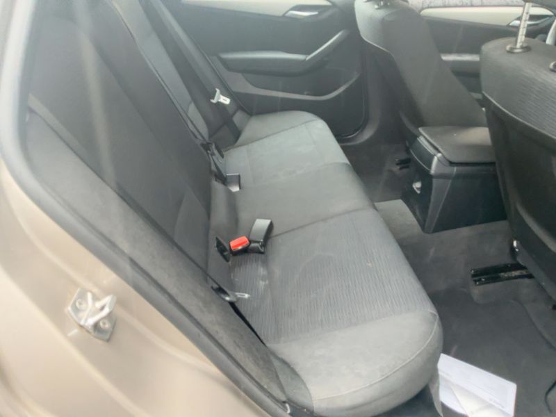 BMW X1 sDrive 16d — zdjęcie 14