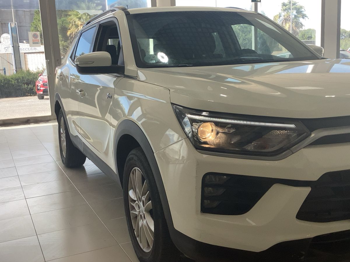 Ssangyong Korando 2022 — photo 13