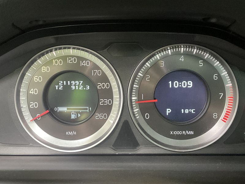 Volvo V70 1.6 T4 Summum — zdjęcie 13