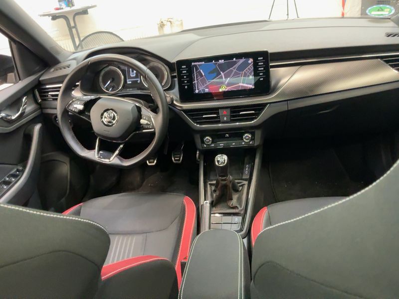 Skoda Kamiq 1.5 TSI ACT Monte Carlo — zdjęcie 12