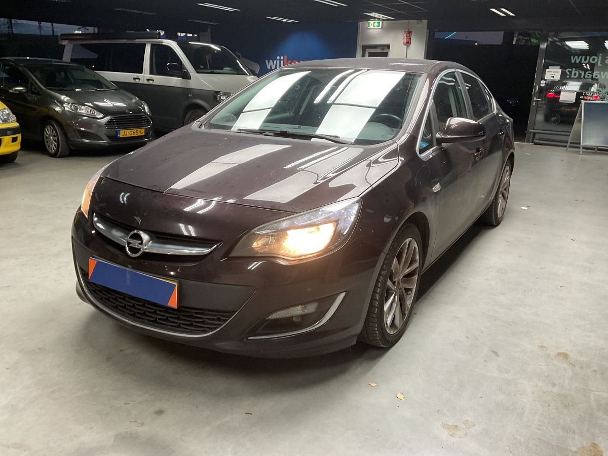 Opel Astra 1.4 Turbo Innovation ecoFlex
