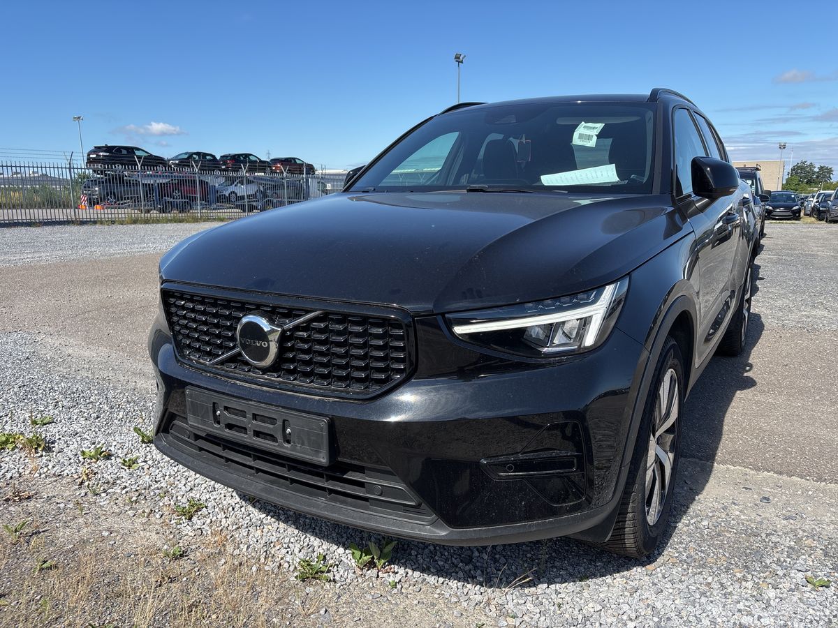 Volvo XC40 2024