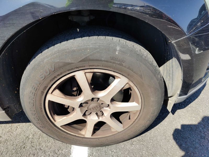 Audi Q5 2.0 TDI quattro 2012 – снимка 25