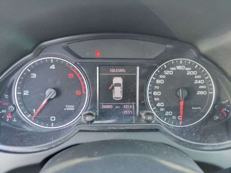 Audi Q5 2.0 TDI quattro 2012 – снимка 12