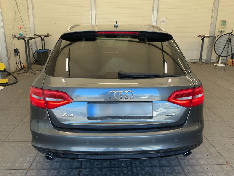 Audi A4 2.0 TFSI quattro S line Sportpaket plus — zdjęcie 5