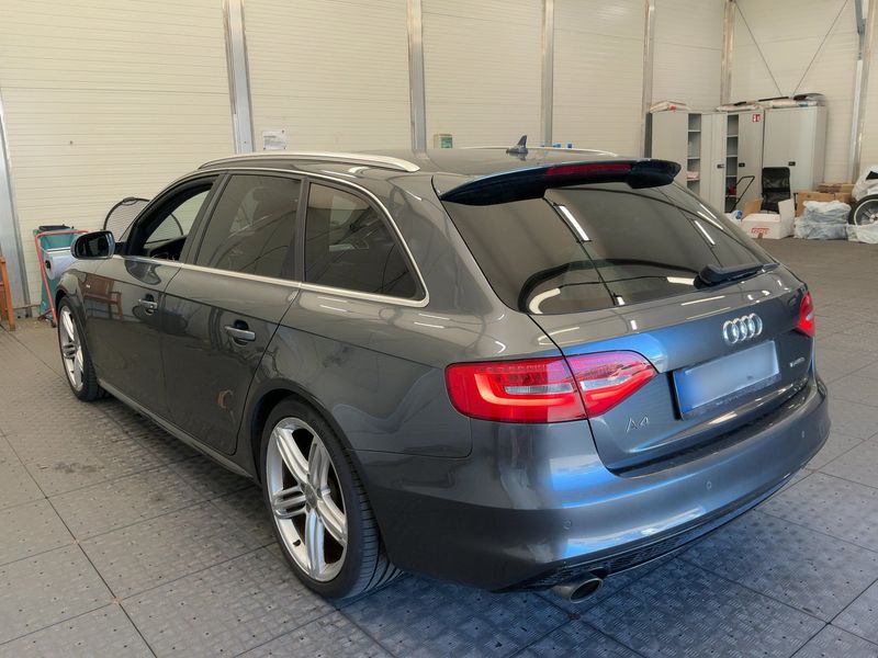 Audi A4 2.0 TFSI quattro S line Sportpaket plus — zdjęcie 3