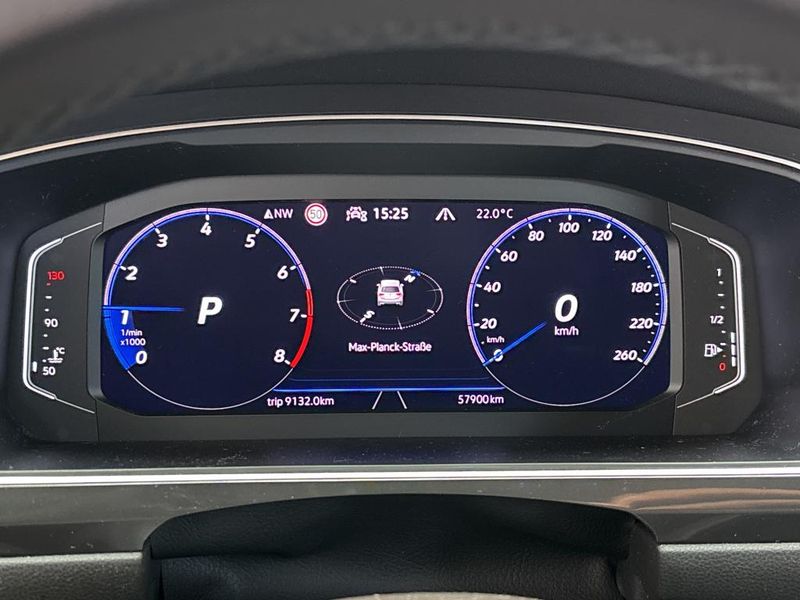Volkswagen Tiguan Allspace 2.0 TSI R-Line 4Motion — zdjęcie 16