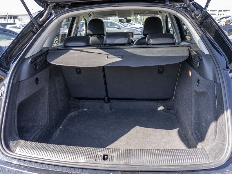 Audi Q3 2.0 TDI Sport — zdjęcie 9
