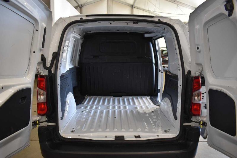 Toyota ProAce City 1.5 D-4D L1 Duty — zdjęcie 4