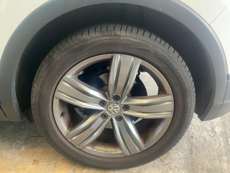 Volkswagen Tiguan 2.0 TDI Comfortline BlueMotion Tech 2016 – снимка 5
